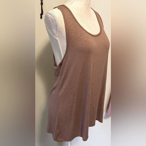 Whisper Susan Toffee Brown Tank Top – Size XL Effortless Chic NWT - Picture 3 of 8